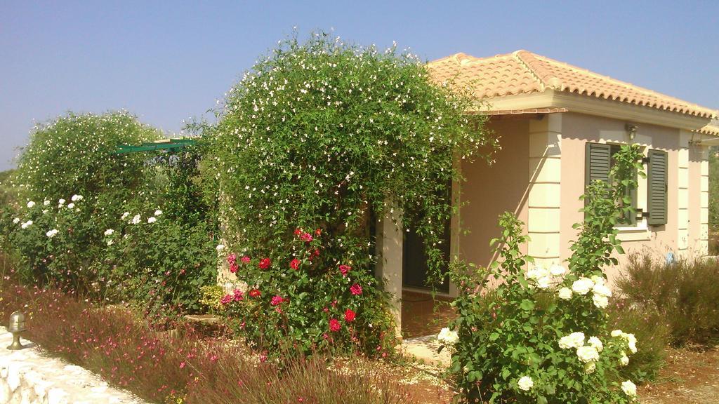 Korallis Villas Karavádhos Zewnętrze zdjęcie